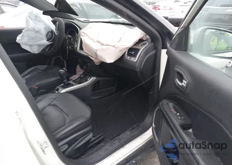 2020 Jeep Compass High Altitude 4X4 from USA, damaged, VIN 3C4NJDCB2LT238642